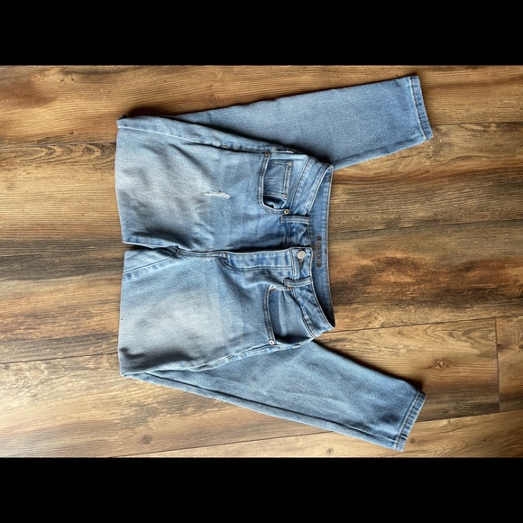 Maurices High Rise skinny jeans, medium/light wash, size 0-R - Picture 6 of 6